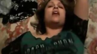 سكس مصري ساخن مع بالغة مصرية لبوة
