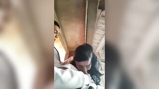 مراهقون عرب يصورون جنسهم على الفيديو